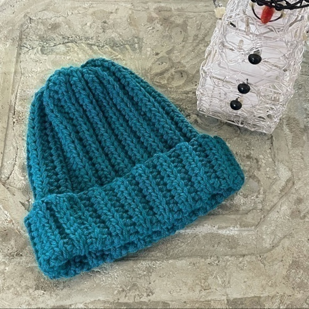 Handmade NWT Cable Knit Ribbed Hat Blue Green Extra Warm Crochet Beanie OS